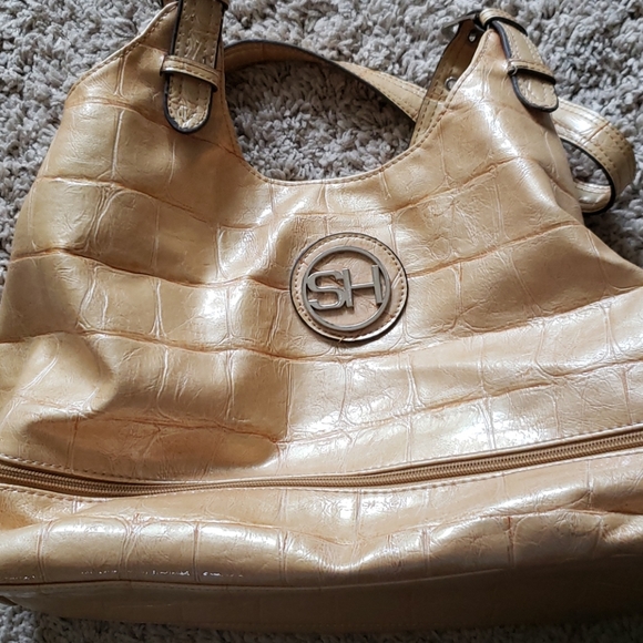 Sag Harbor Goldyellow Large Purse/ - Picture 10 of 12